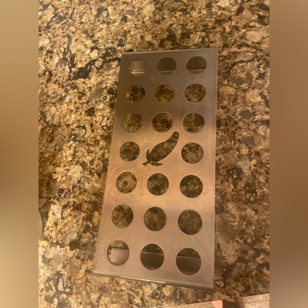 Jalapeño Popper Metal Holder for grilling!‎